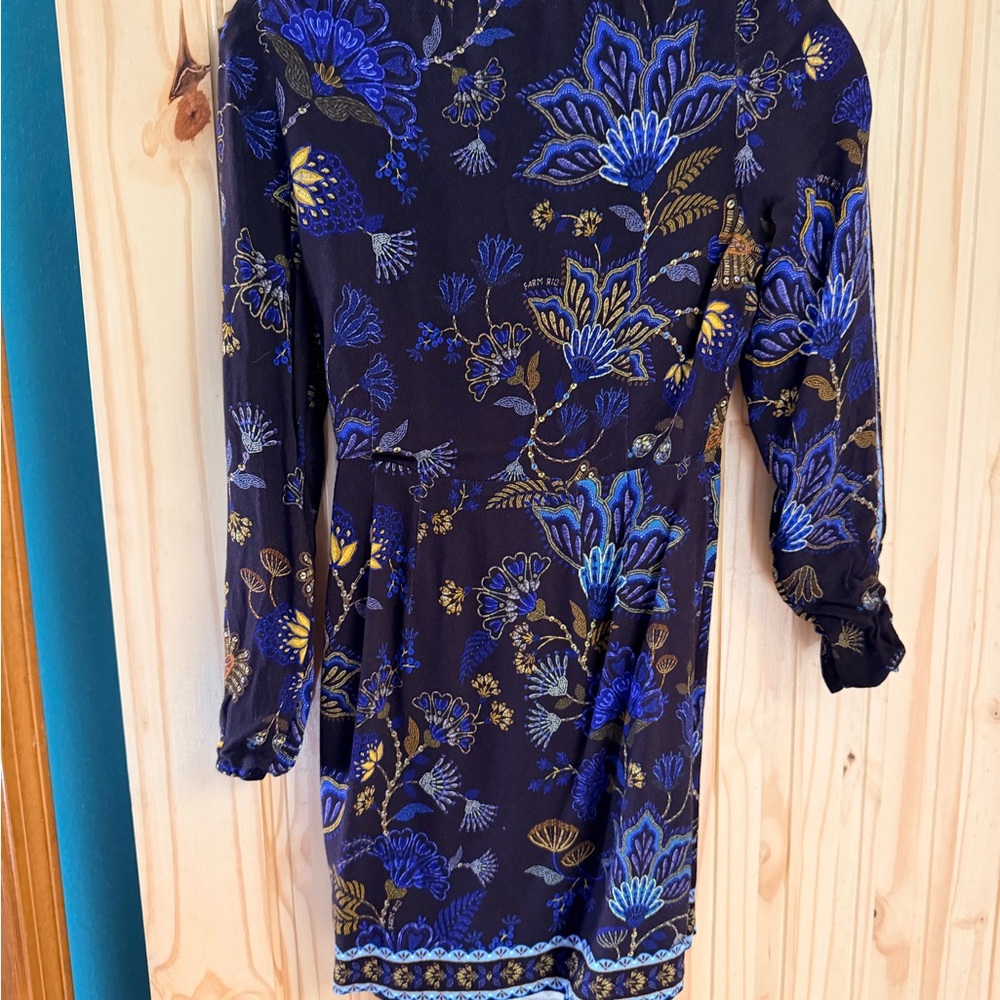FARM Rio Women's Floral Robe - Blue and Gold - Picture 5 of 6